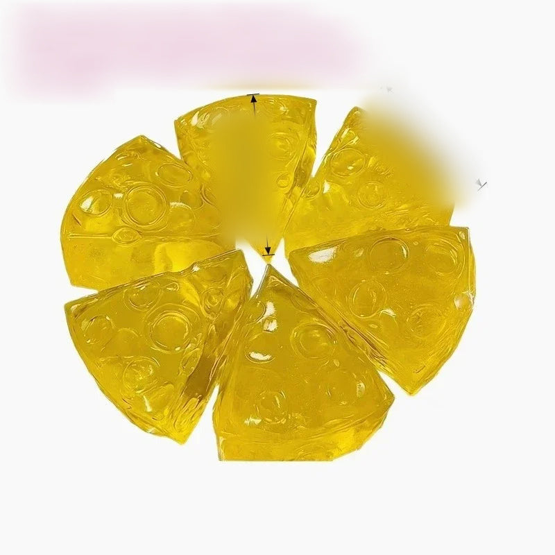 Squishy kriška sira – kriške s mjerama 7 × 6 cm i napomenom