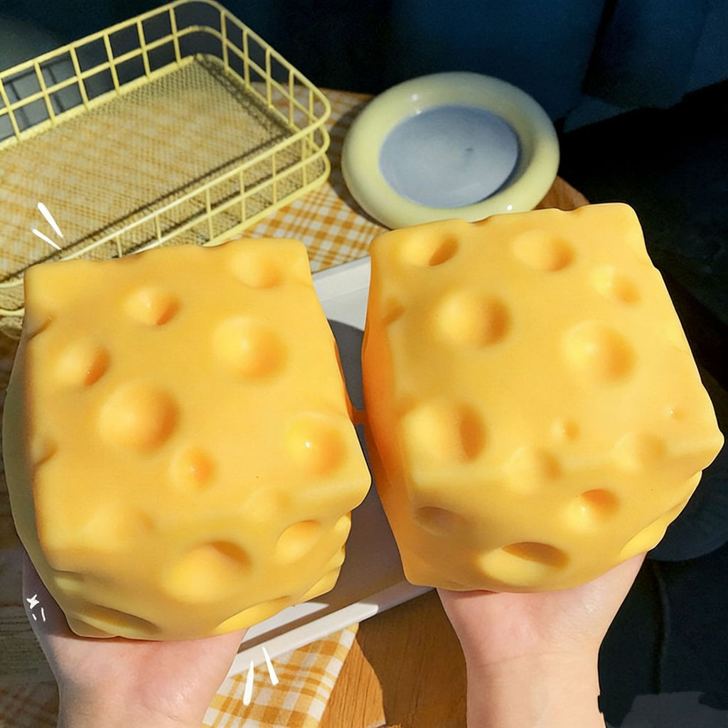 Squishy Sir 🧀 — Antistres Zalogajčić