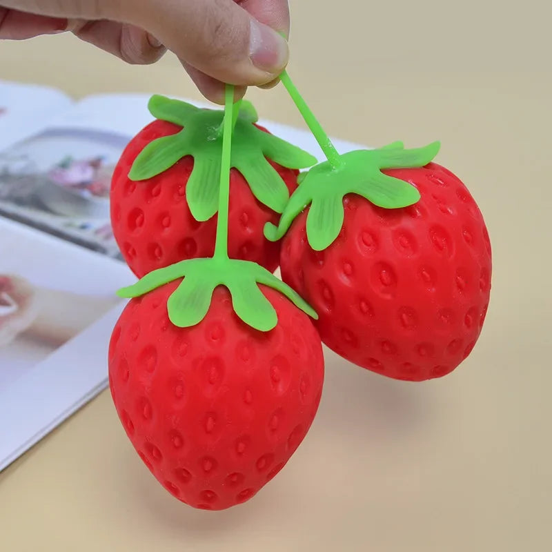 Squishy Jagoda Fidget Ball 🍓 — Dinamička Energija