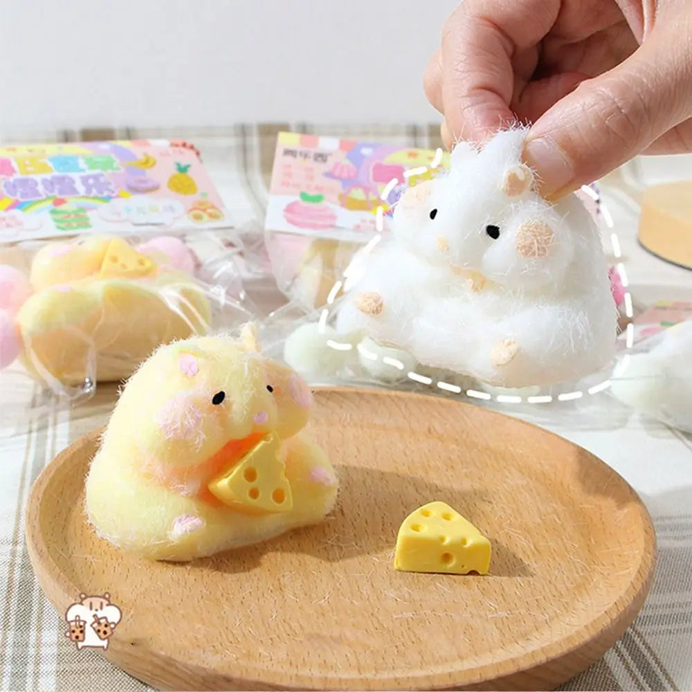 Squishy Hrcek Mochi